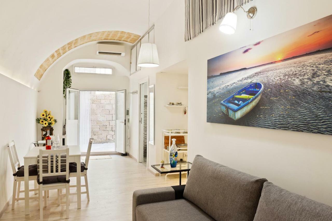 San Nicola Casa Clemente Apartment Bari Exterior photo